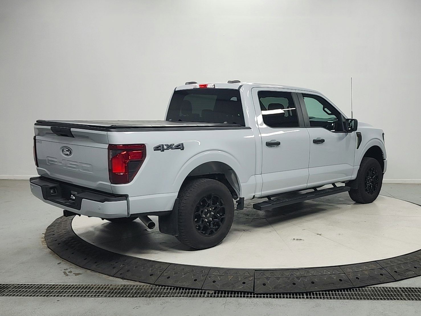Used 2025 Ford F150 STX image 7