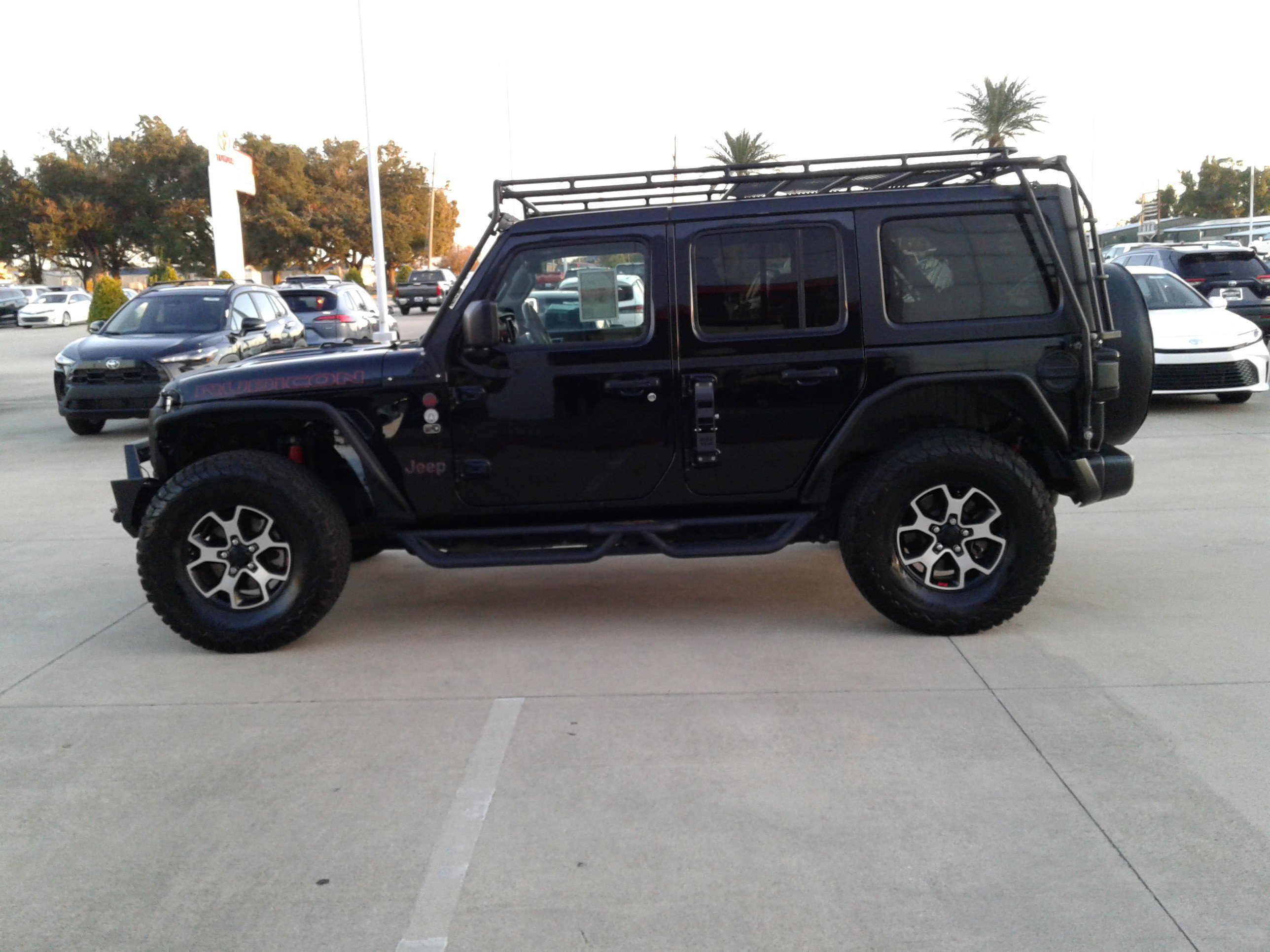 Used 2021 Jeep Wrangler Unlimited Rubicon image 4