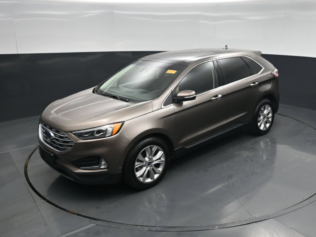 Certified 2019 Ford Edge Titanium w/ Equipment Group 301A FWD image 39
