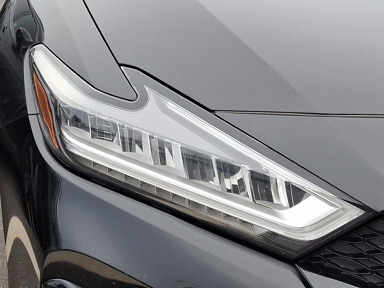 Used 2020 Nissan Maxima 3.5 SL w/ Floor Mat Group image 9