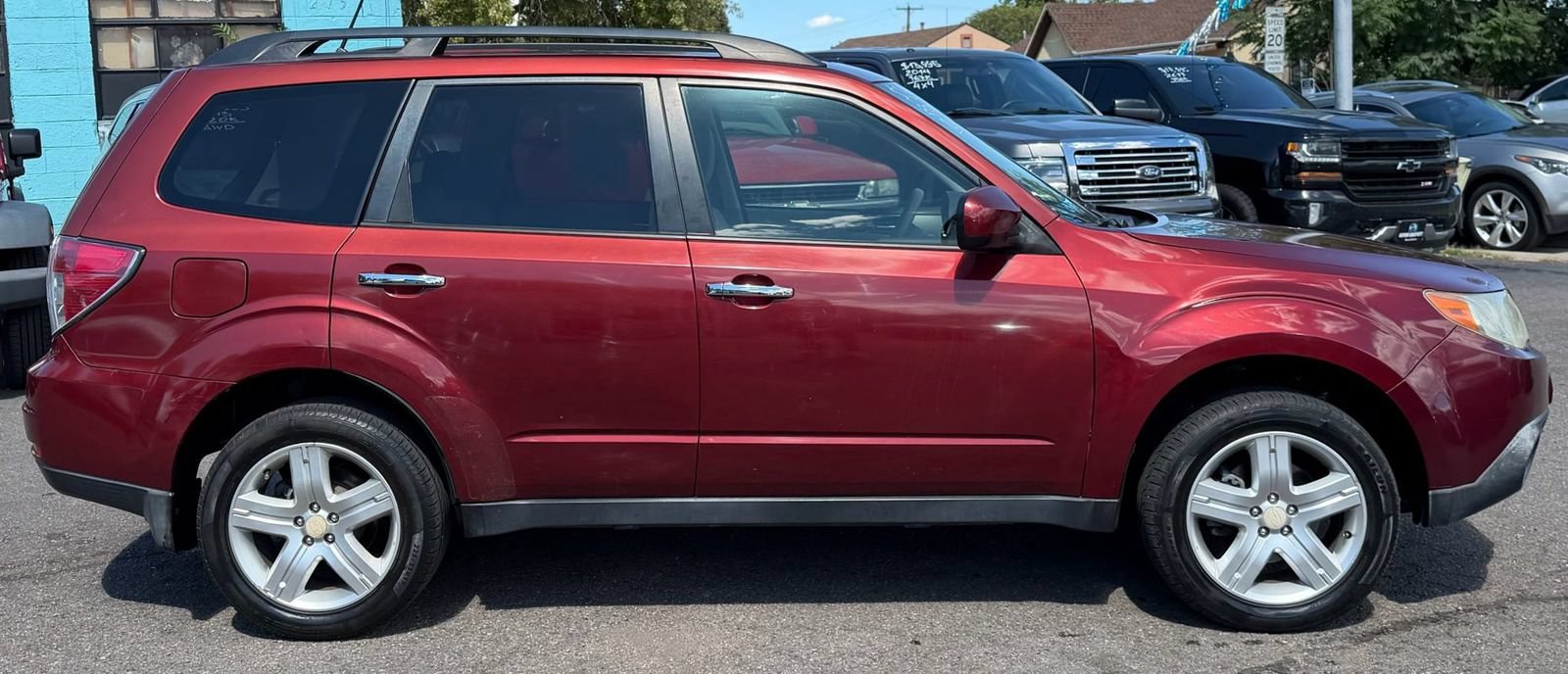 Used 2010 Subaru Forester 2.5X Premium w/ Popular Equipment Group 4A AWD/4WD image 2