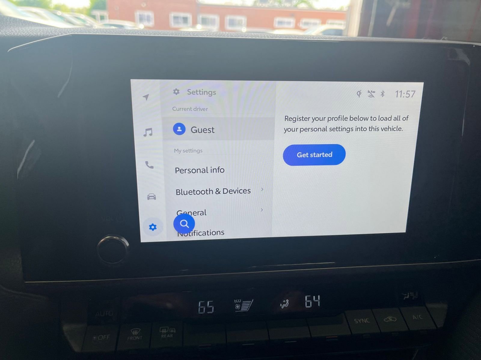 Used 2025 Toyota Camry SE FWD image 20