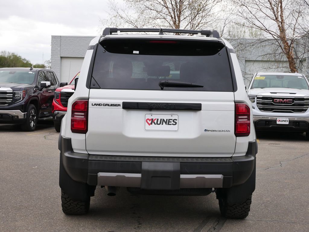 Used 2024 Toyota Land Cruiser w/ Premium Package AWD/4WD image 9