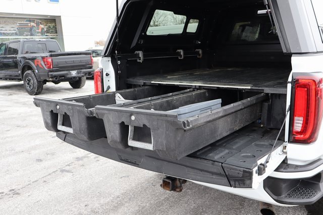 Used 2023 GMC Sierra 3500 AT4 w/ AT4 Preferred Package image 21