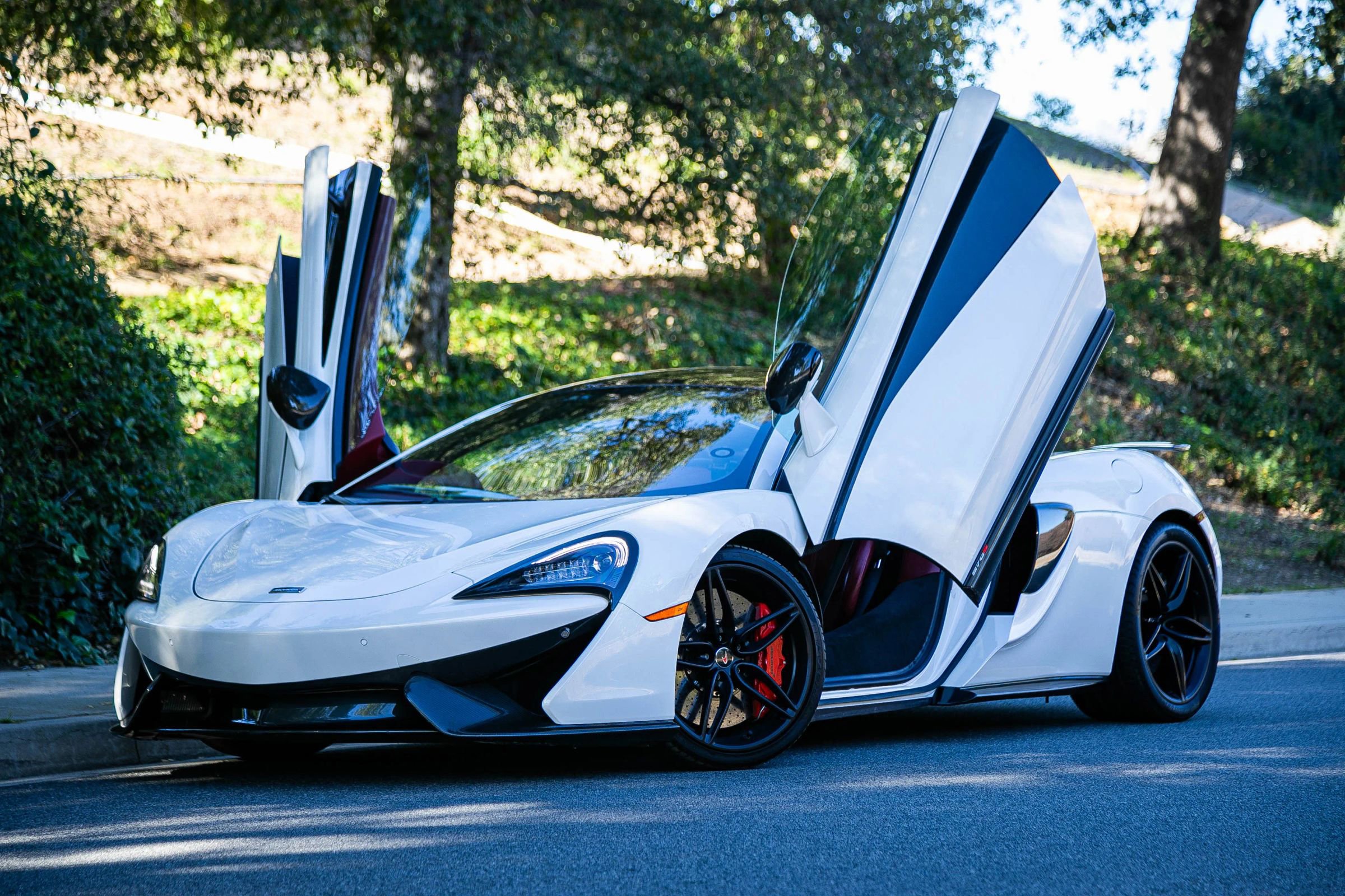 Used 2016 McLaren 570S Coupe image 30