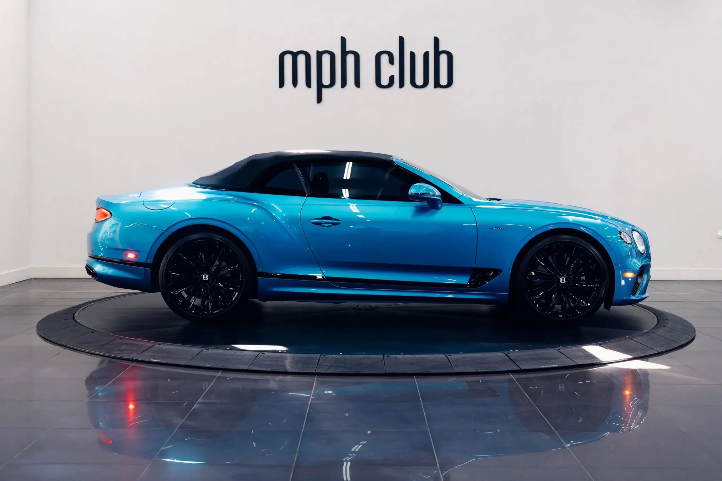 Used 2023 Bentley Continental GT Speed image 10