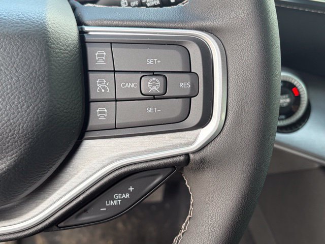 New 2026 Jeep Grand Wagoneer Limited AWD/4WD image 19