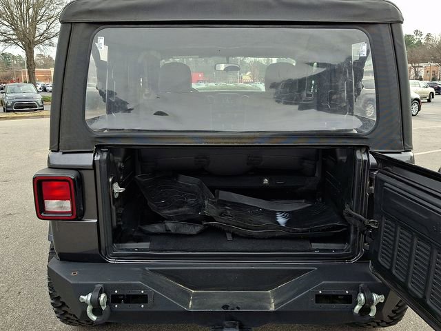 Used 2018 Jeep Wrangler Sport image 32