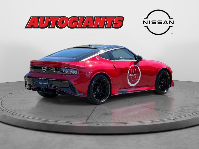 Used 2025 Nissan Z NISMO w/ Floor Mat Package RWD image 4