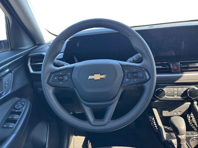 Used 2026 Chevrolet TrailBlazer LT w/ Driver Confidence Package image 12