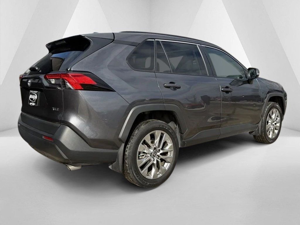 Used 2024 Toyota RAV4 XLE Premium w/ Weather Package FWD image 7