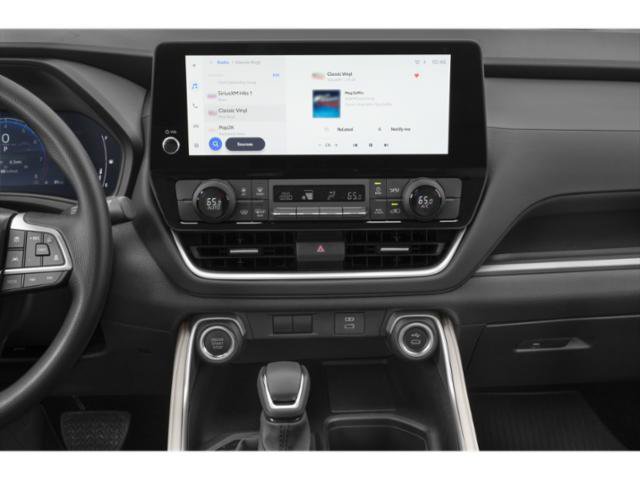 Used 2025 Toyota Grand Highlander AWD image 12