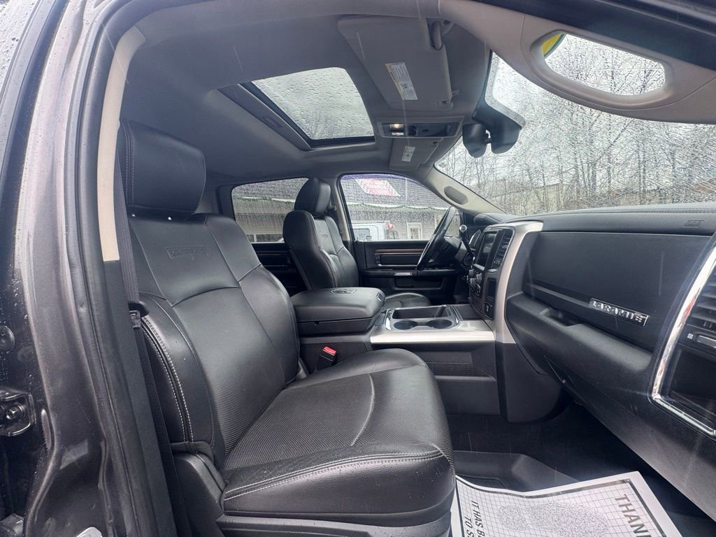 Used 2016 RAM 2500 Laramie w/ Convenience Group image 29