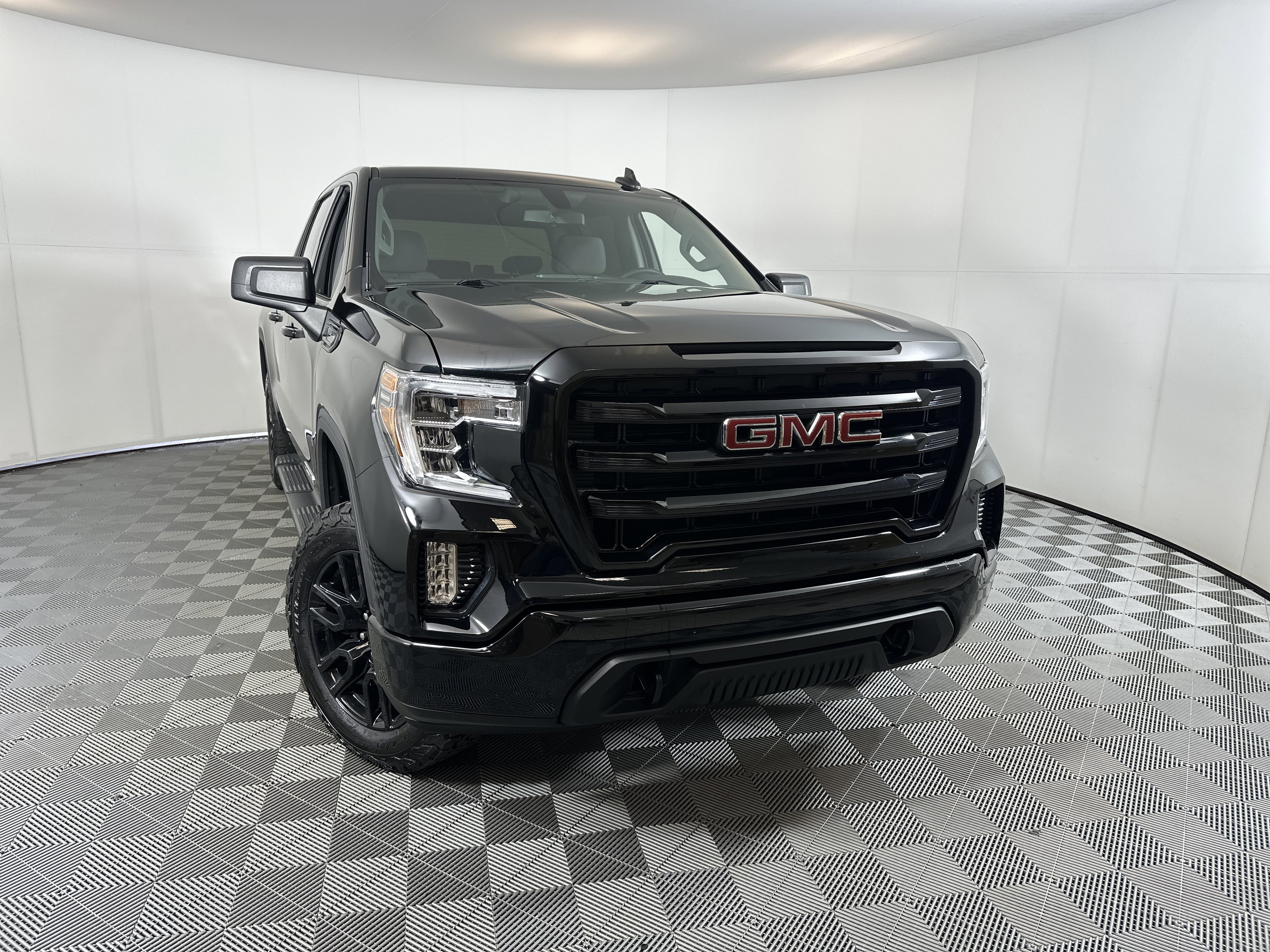 Used 2020 GMC Sierra 1500 Elevation