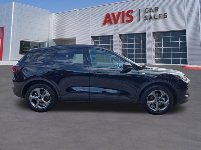 Used 2025 Ford Escape ST-Line FWD image 5