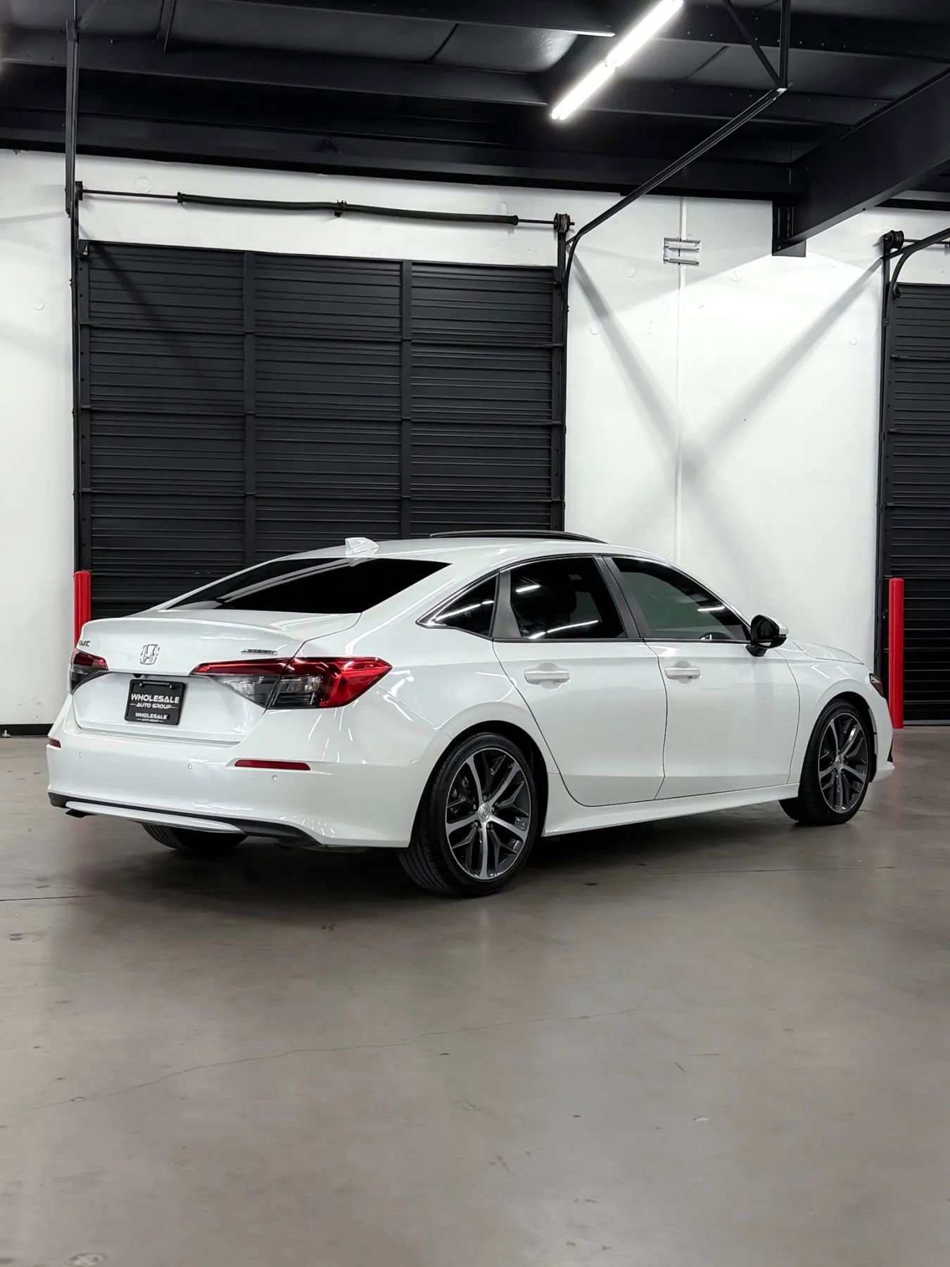 Used 2023 Honda Civic Touring image 7