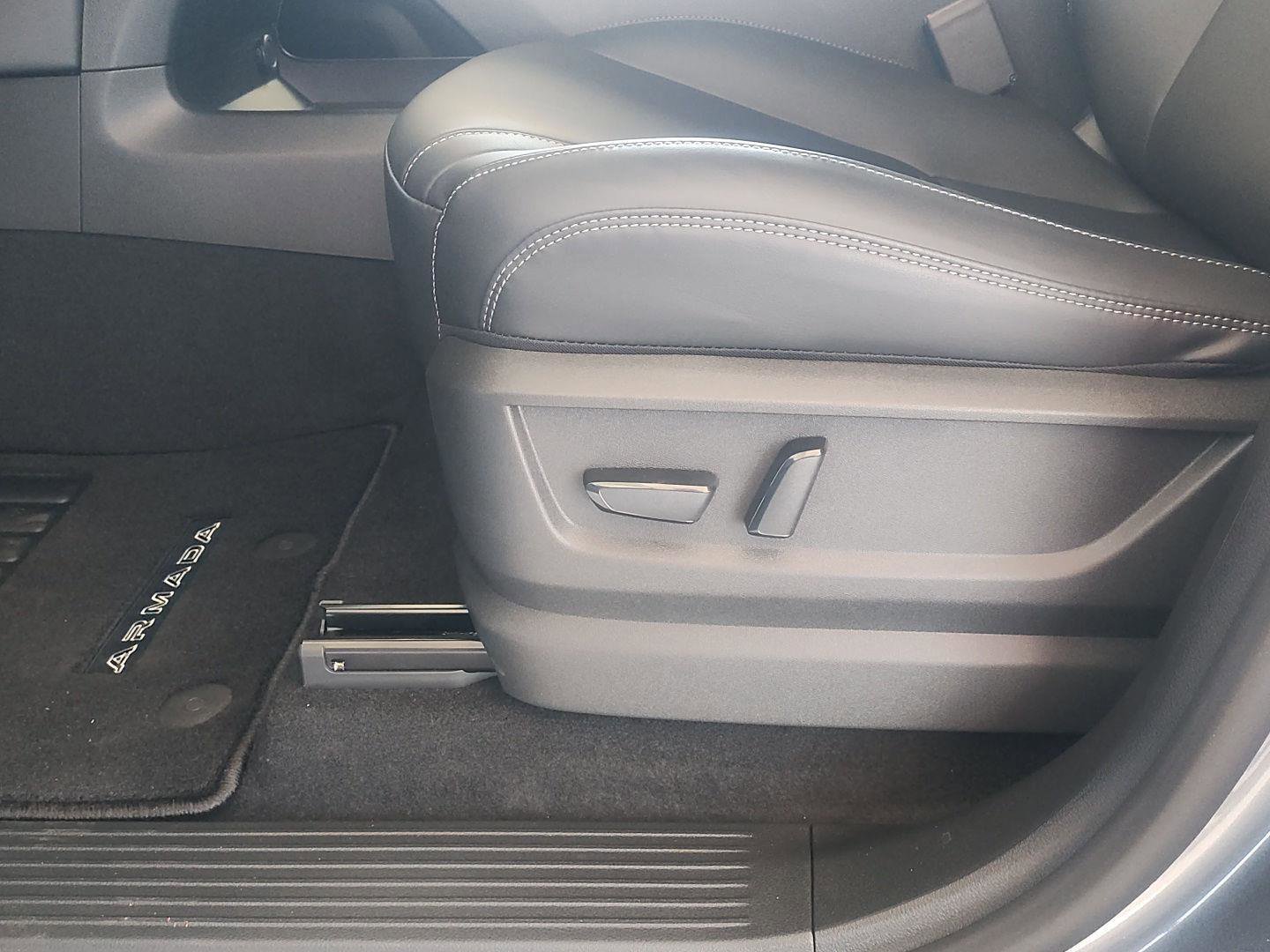 New 2026 Nissan Armada SV image 18