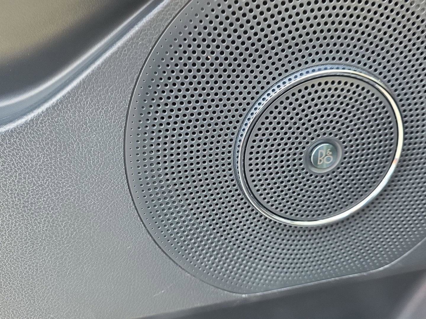 Used 2022 Ford Expedition Limited image 58