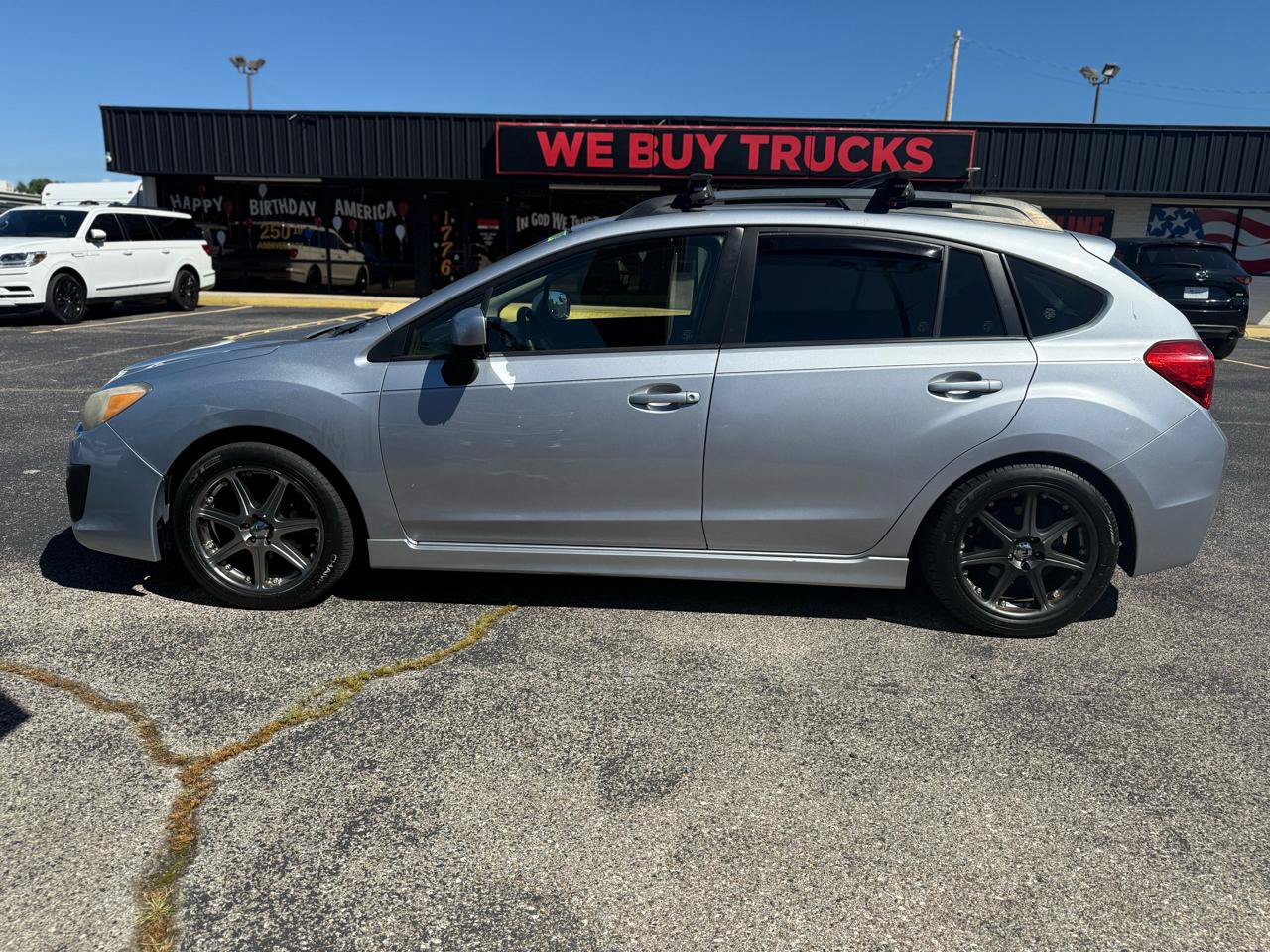 Used 2014 Subaru Impreza 2.0i Sport Premium w/ Popular Package #1 AWD/4WD image 3