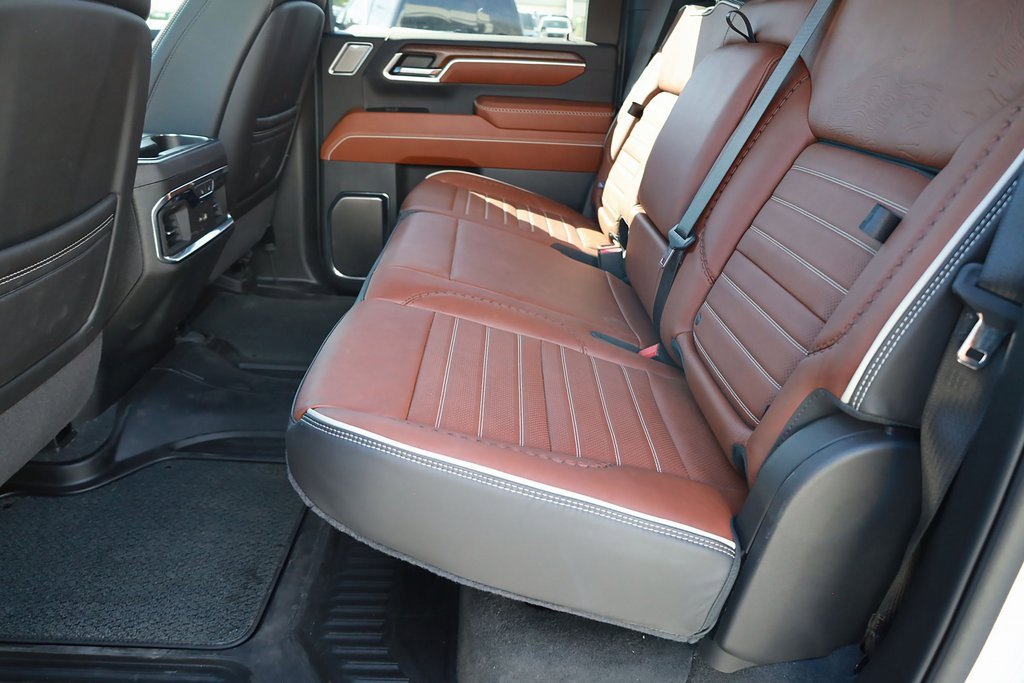 Used 2024 GMC Sierra 3500 Denali Ultimate image 20