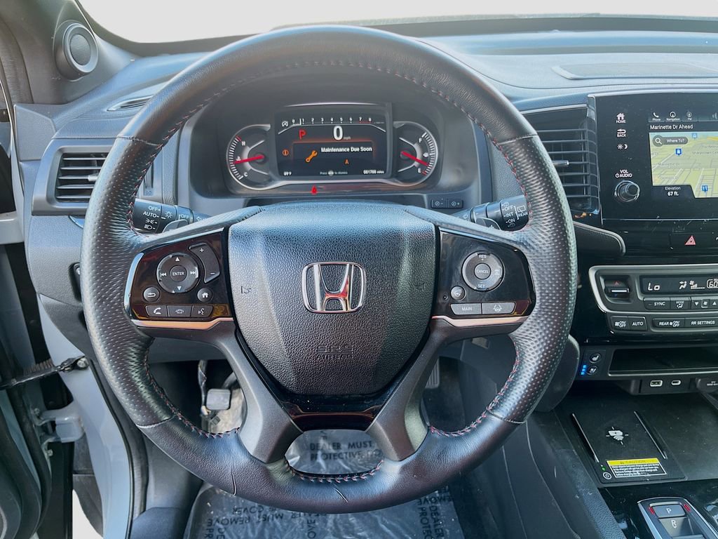 Used 2024 Honda Passport Black Edition image 11