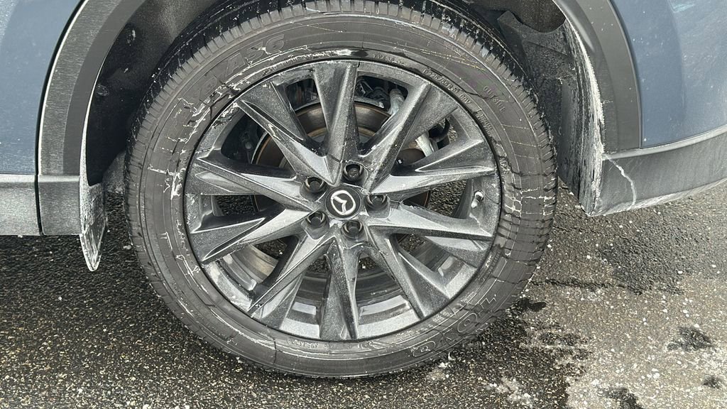 Used 2023 MAZDA CX-5 Carbon Edition image 5