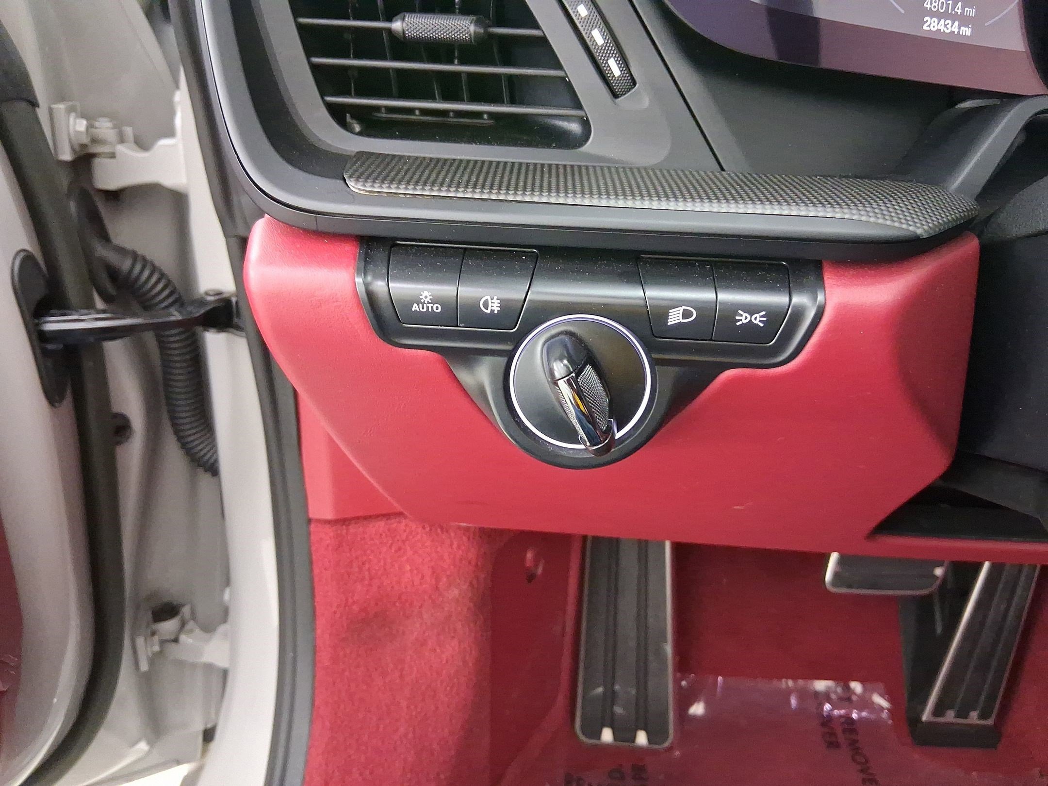 Certified 2022 Porsche 911 Carrera 4 GTS image 23