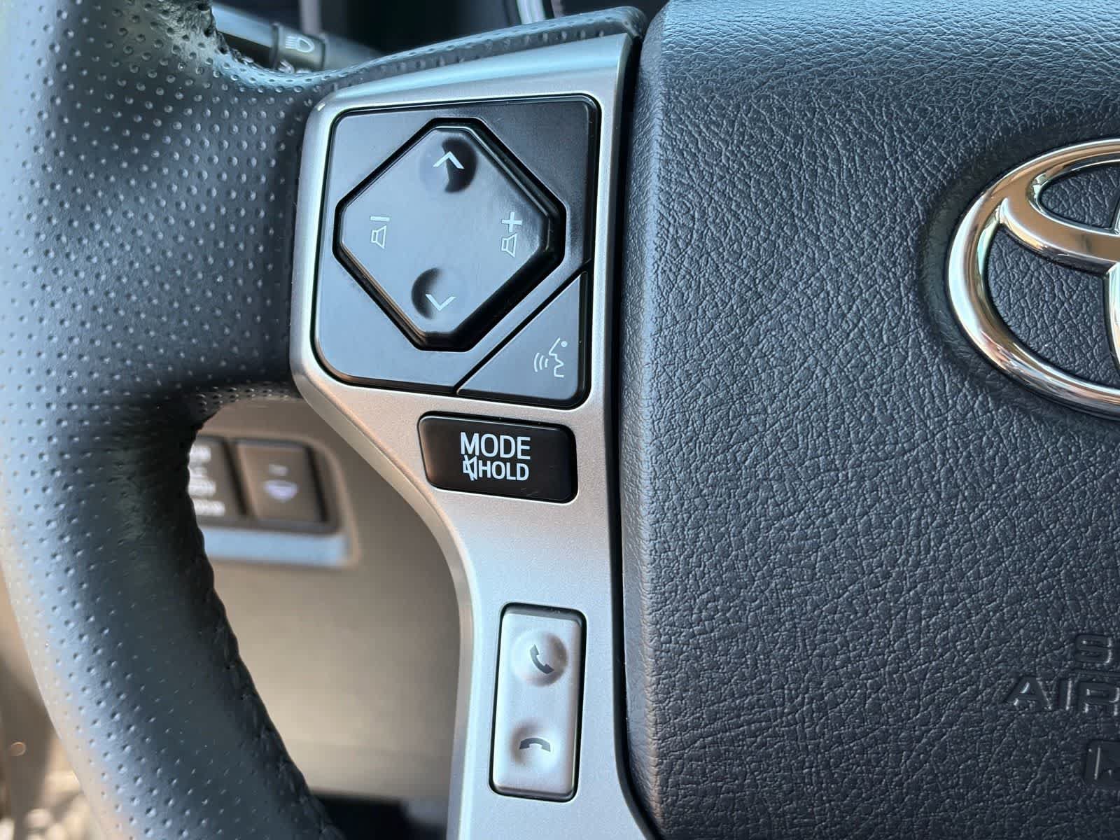 Used 2024 Toyota 4Runner Limited AWD/4WD image 14