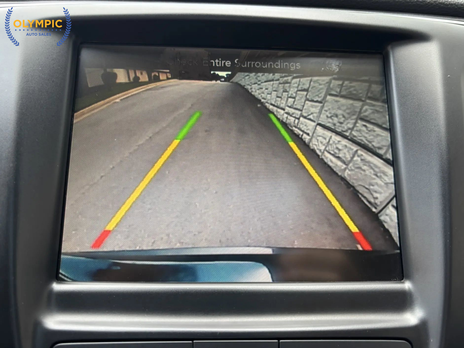 Used 2017 Chrysler 200 Limited Platinum w/ Comfort & Convenience Group image 27