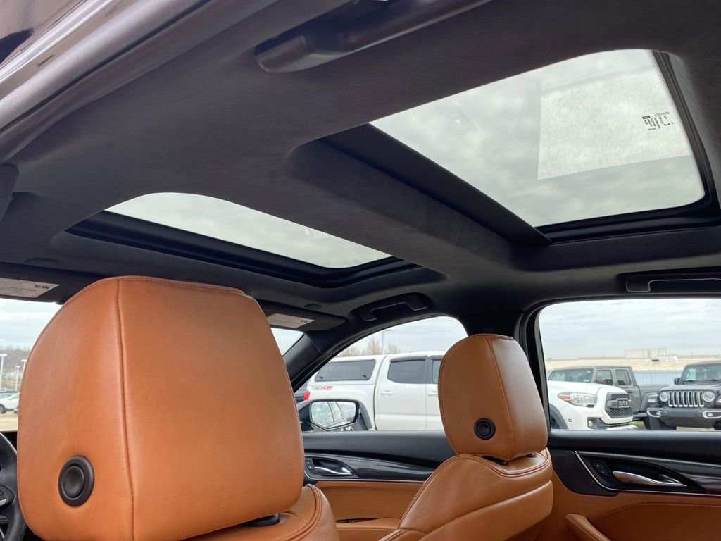 Used 2025 Cadillac CT5 V w/ Platinum Package image 18