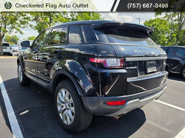 Used 2017 Land Rover Range Rover Evoque SE AWD/4WD image 4