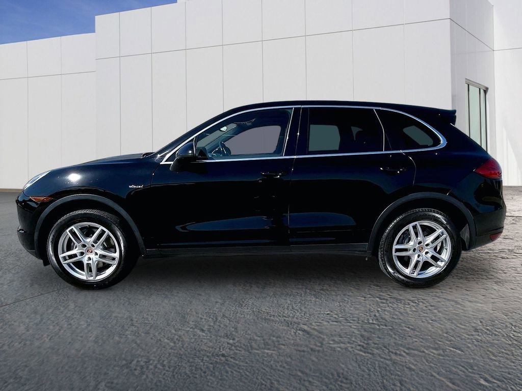 Used 2013 Porsche Cayenne Diesel AWD/4WD image 2