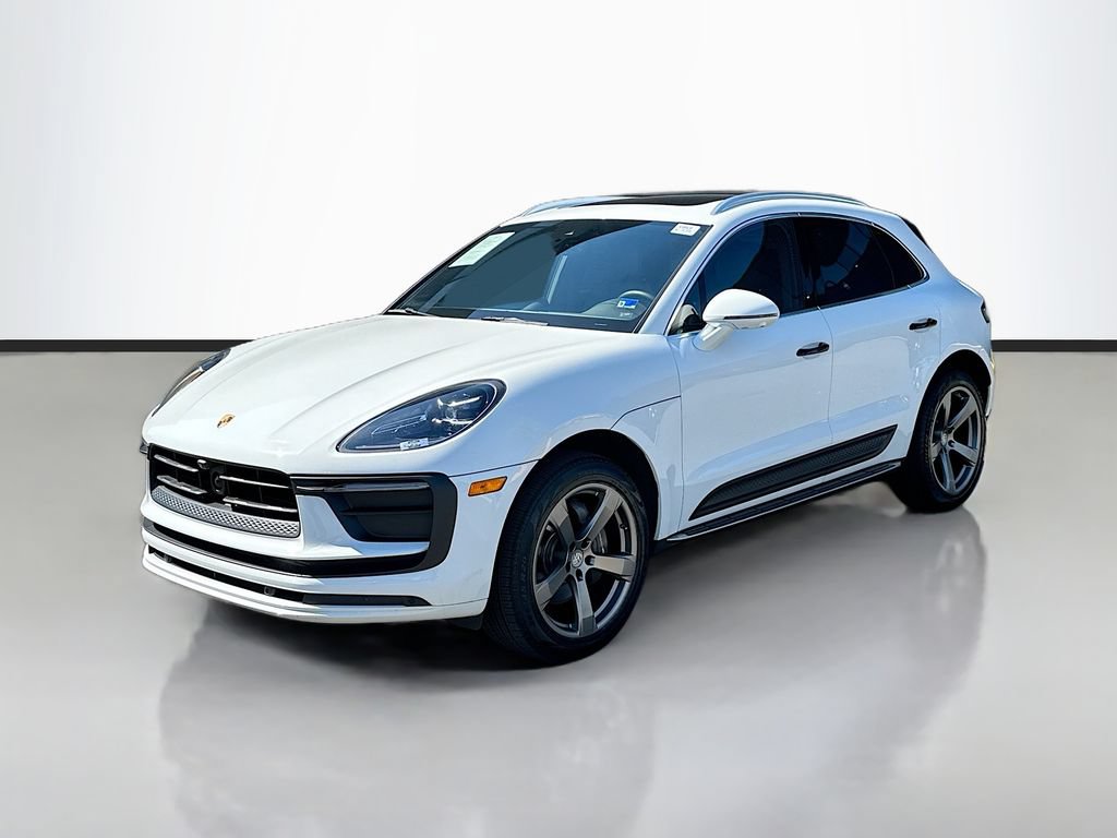 Certified 2023 Porsche Macan AWD/4WD image 1