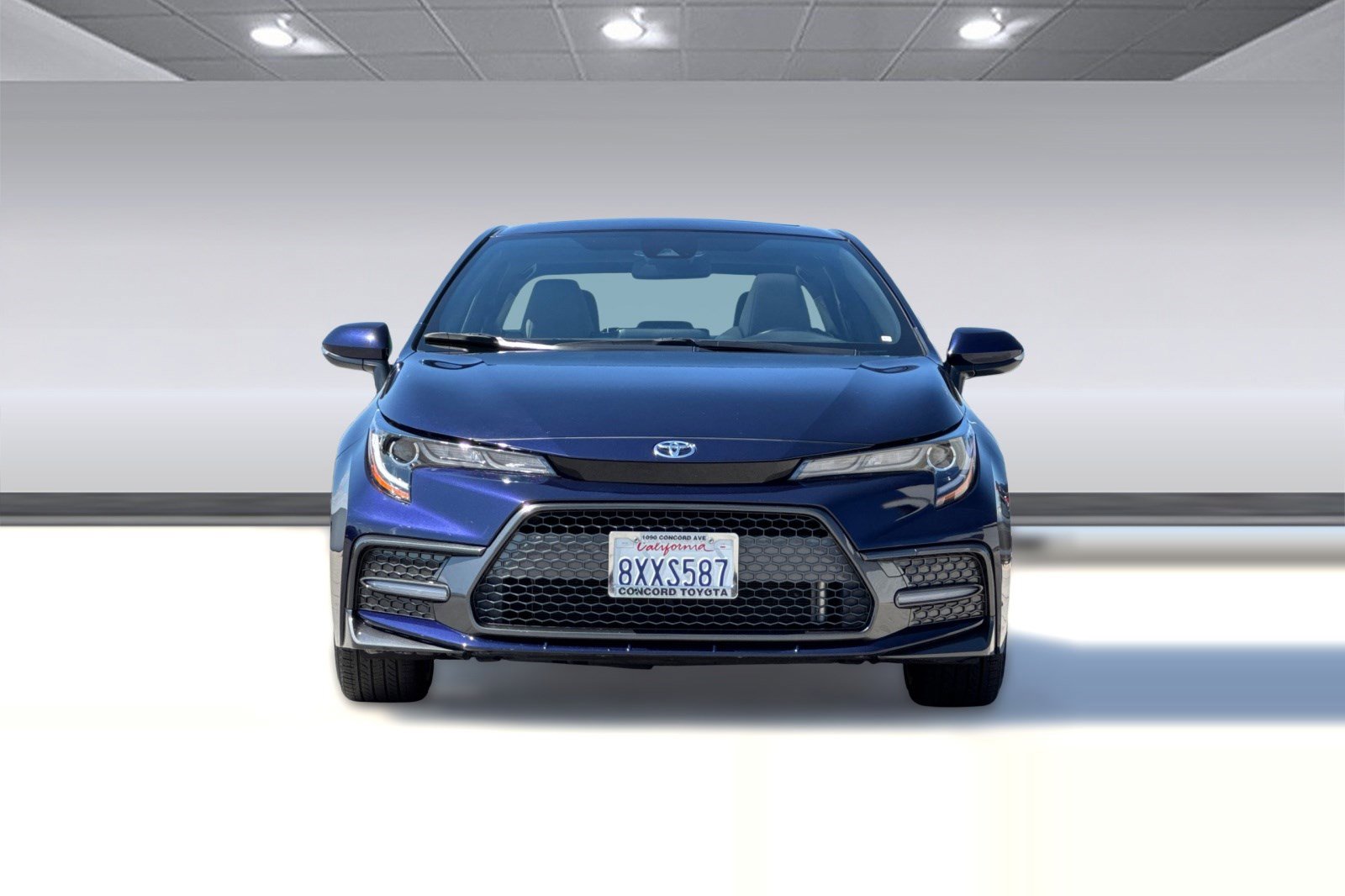 Used 2022 Toyota Corolla SE w/ SE Premium Package FWD image 5