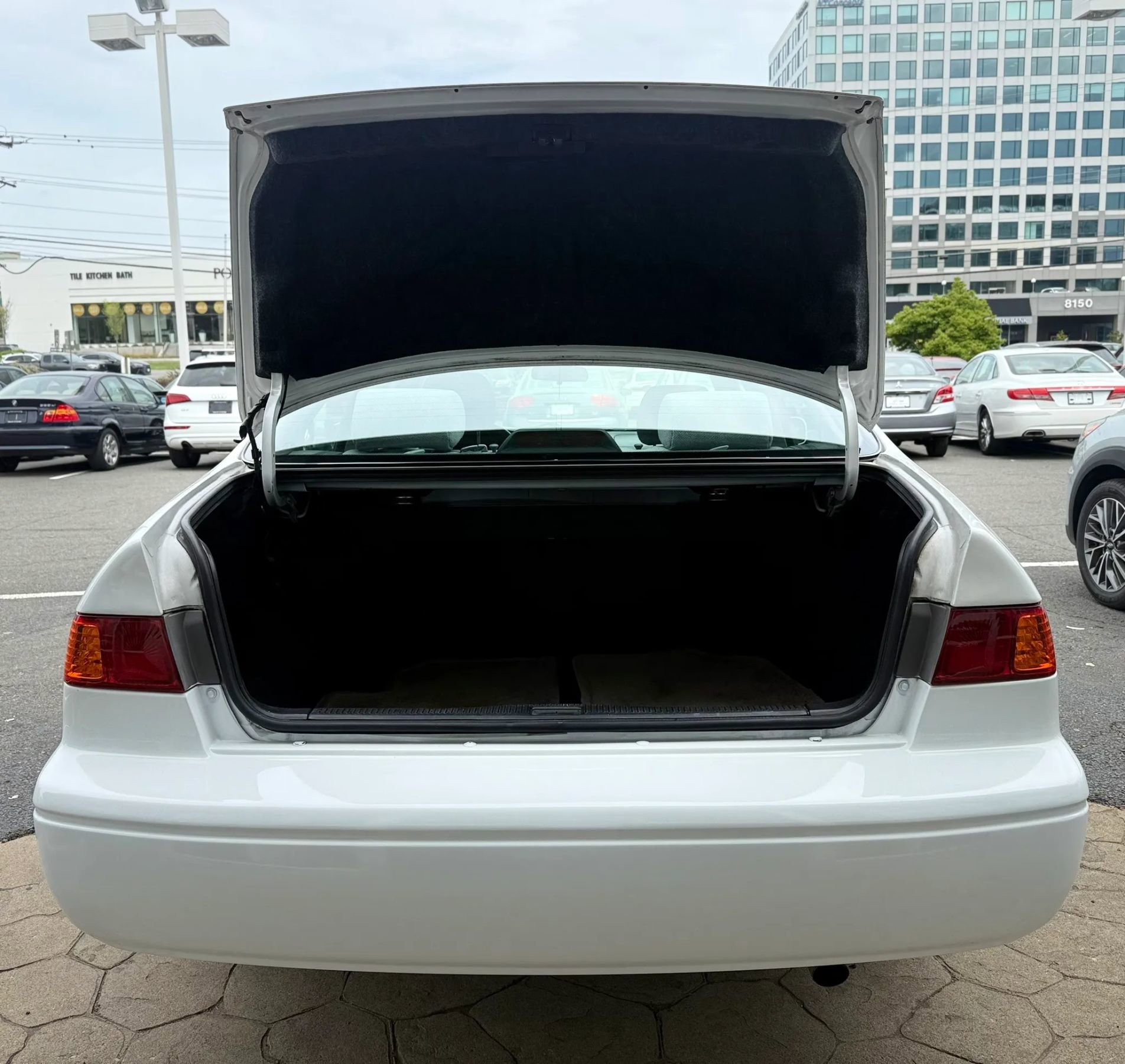 Used 2001 Toyota Camry CE FWD image 32