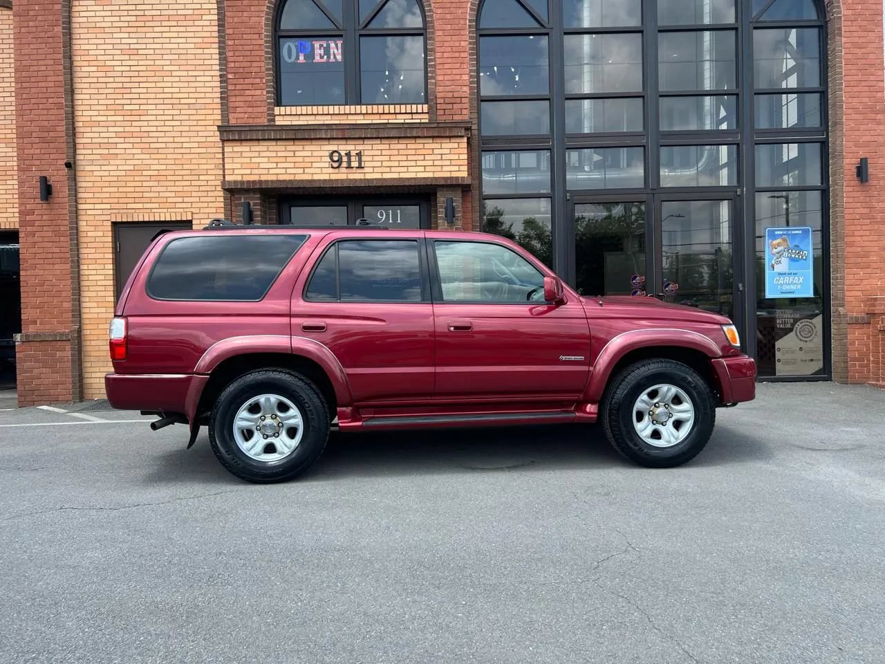 Used 2002 Toyota 4Runner SR5 w/ Sport Edition RWD image 12