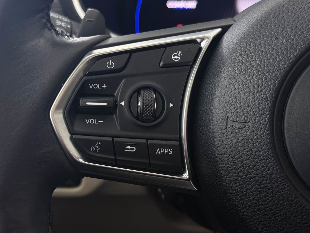 Used 2023 Acura MDX SH-AWD w/ Advance Package image 48