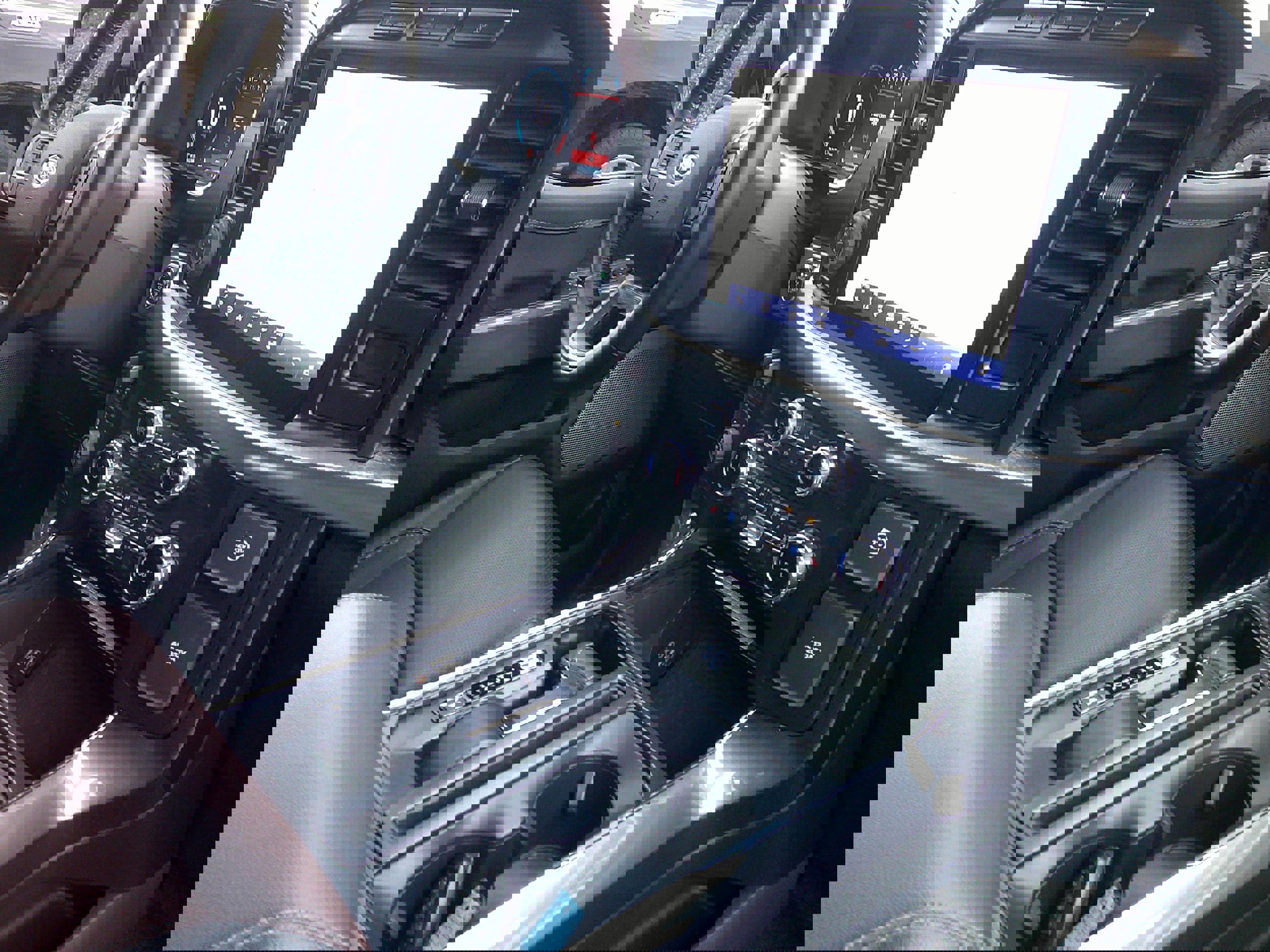 Certified 2022 Ford F150 Lariat w/ Max Trailer Tow Package image 16