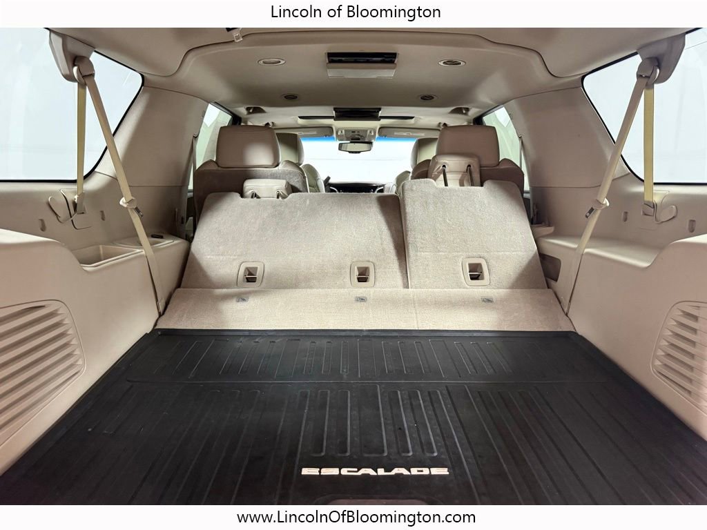 Used 2015 Cadillac Escalade ESV Luxury image 58