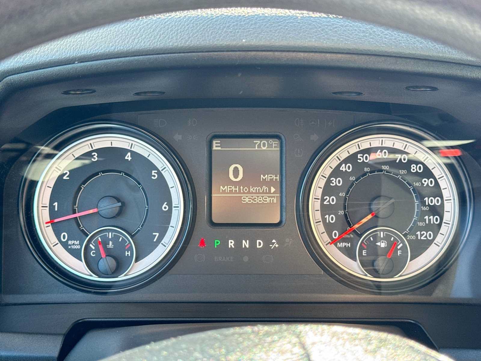 Used 2019 RAM 1500 Classic SLT AWD/4WD image 33