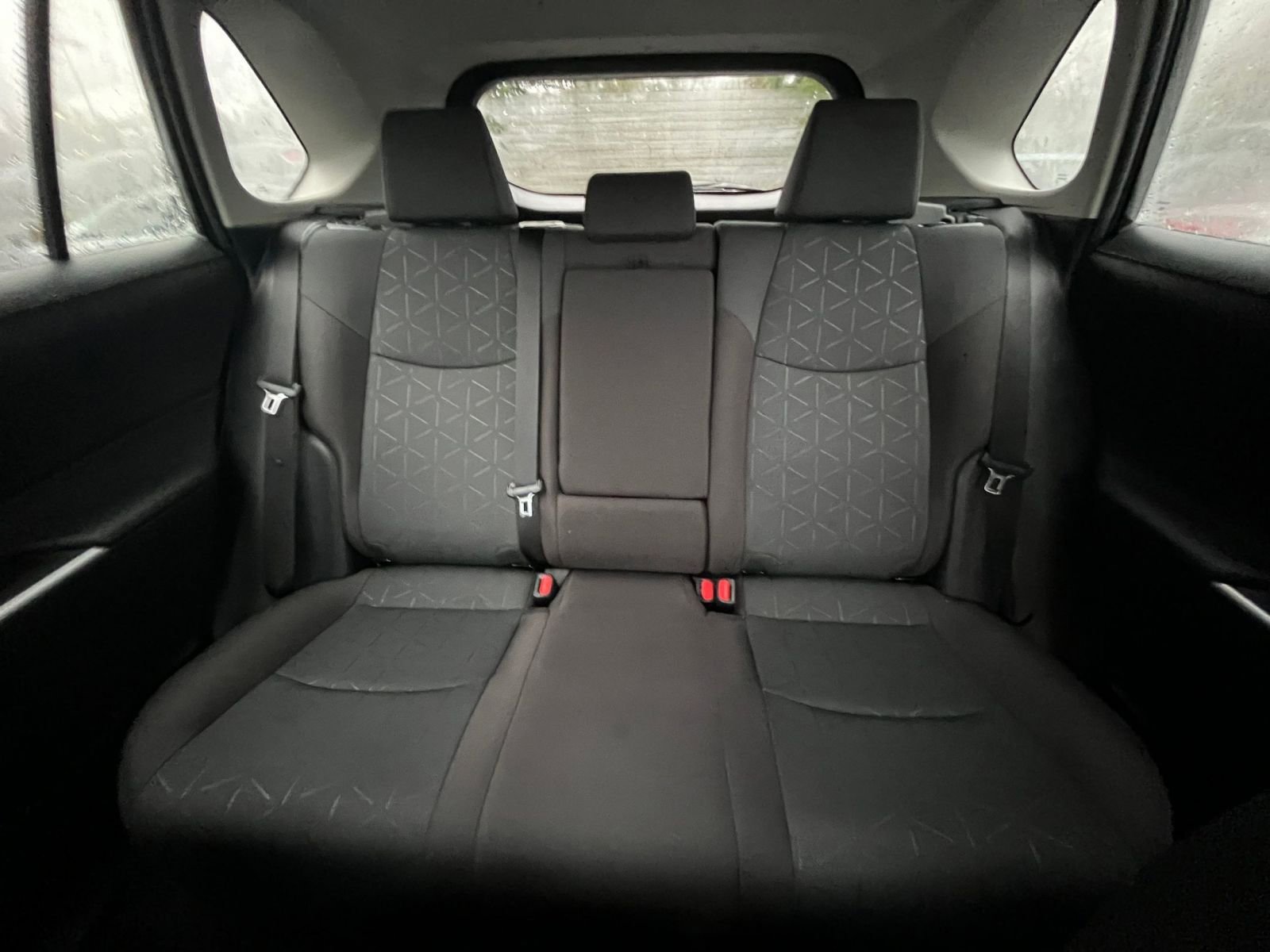 Used 2025 Toyota RAV4 XLE image 38