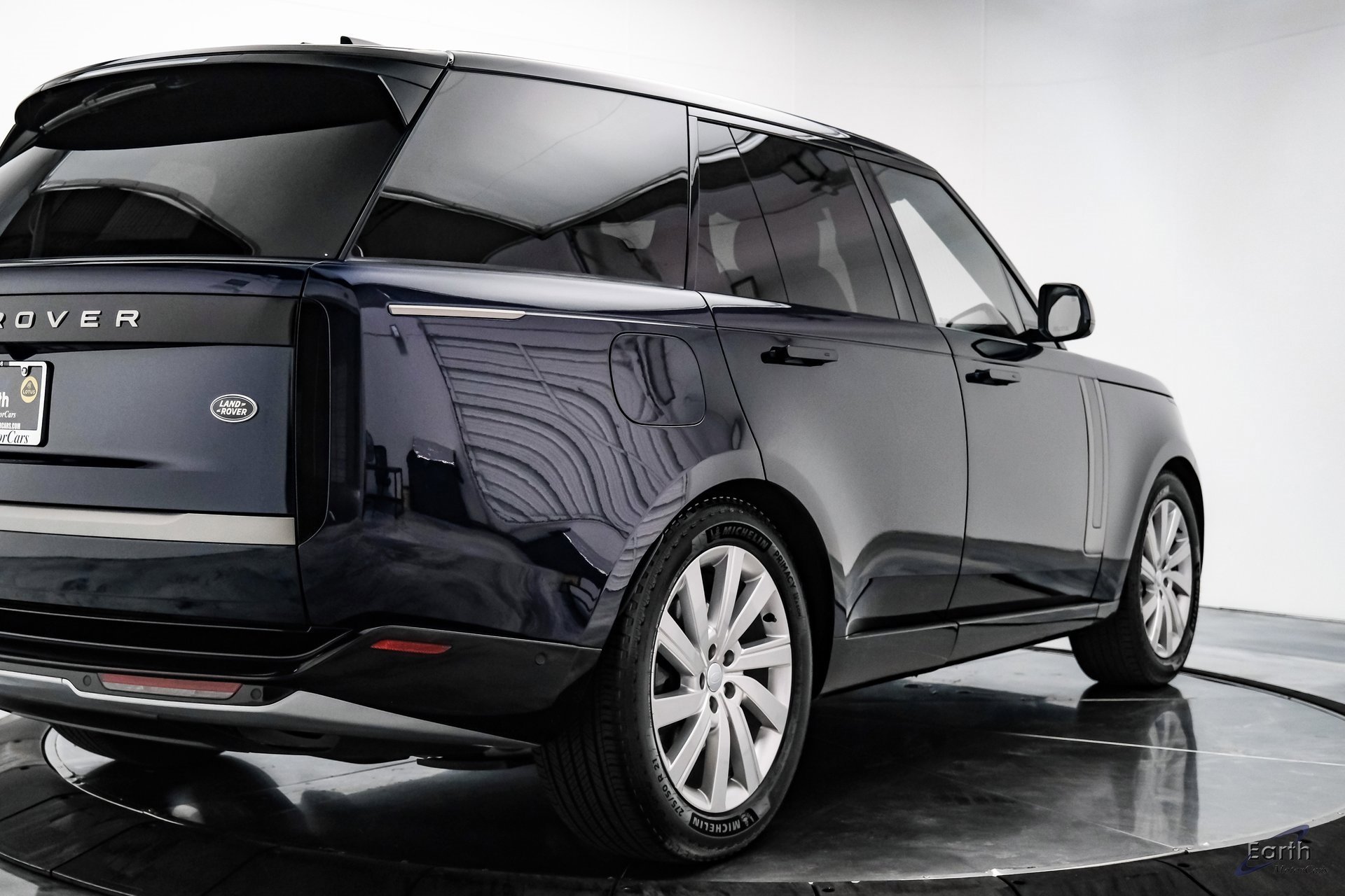 Used 2023 Land Rover Range Rover SE image 13