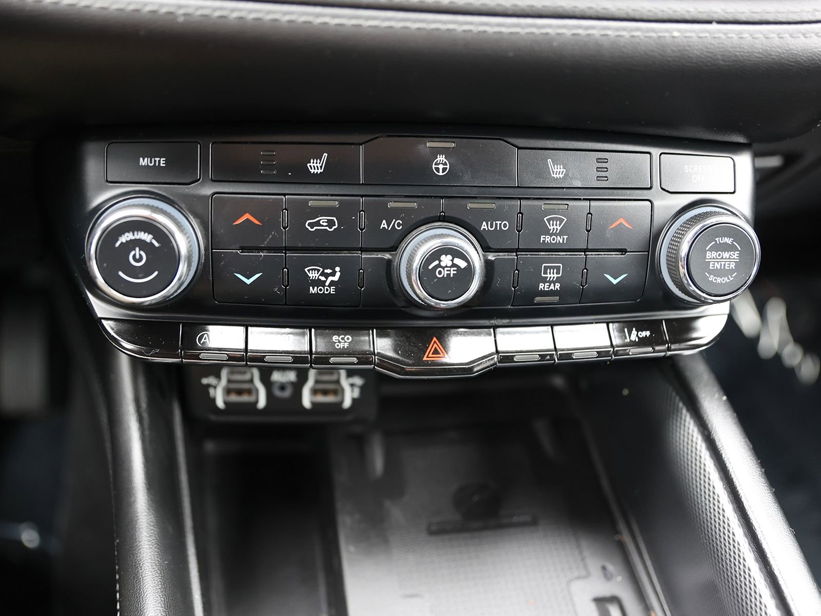 Used 2022 Dodge Durango GT image 29