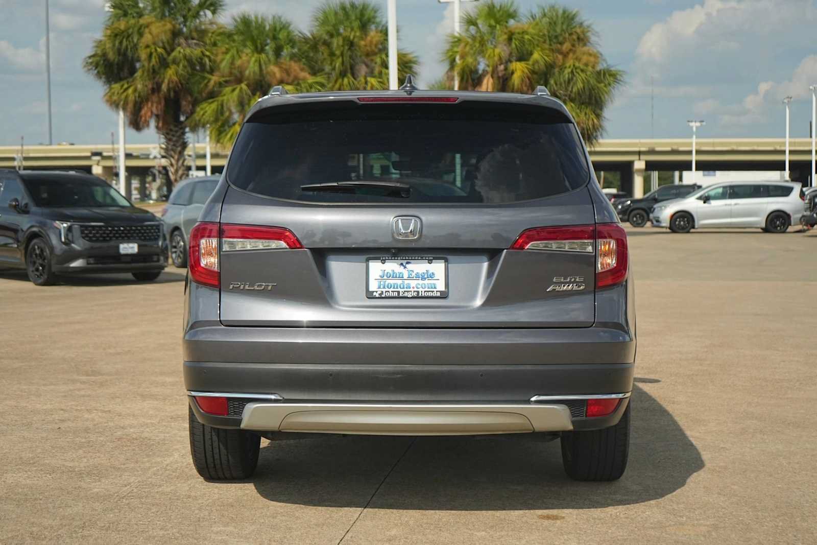 Used 2019 Honda Pilot Elite image 5