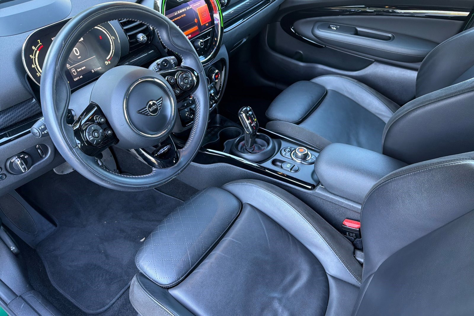 Used 2021 MINI Cooper Clubman S w/ Driver Assistance Package image 11