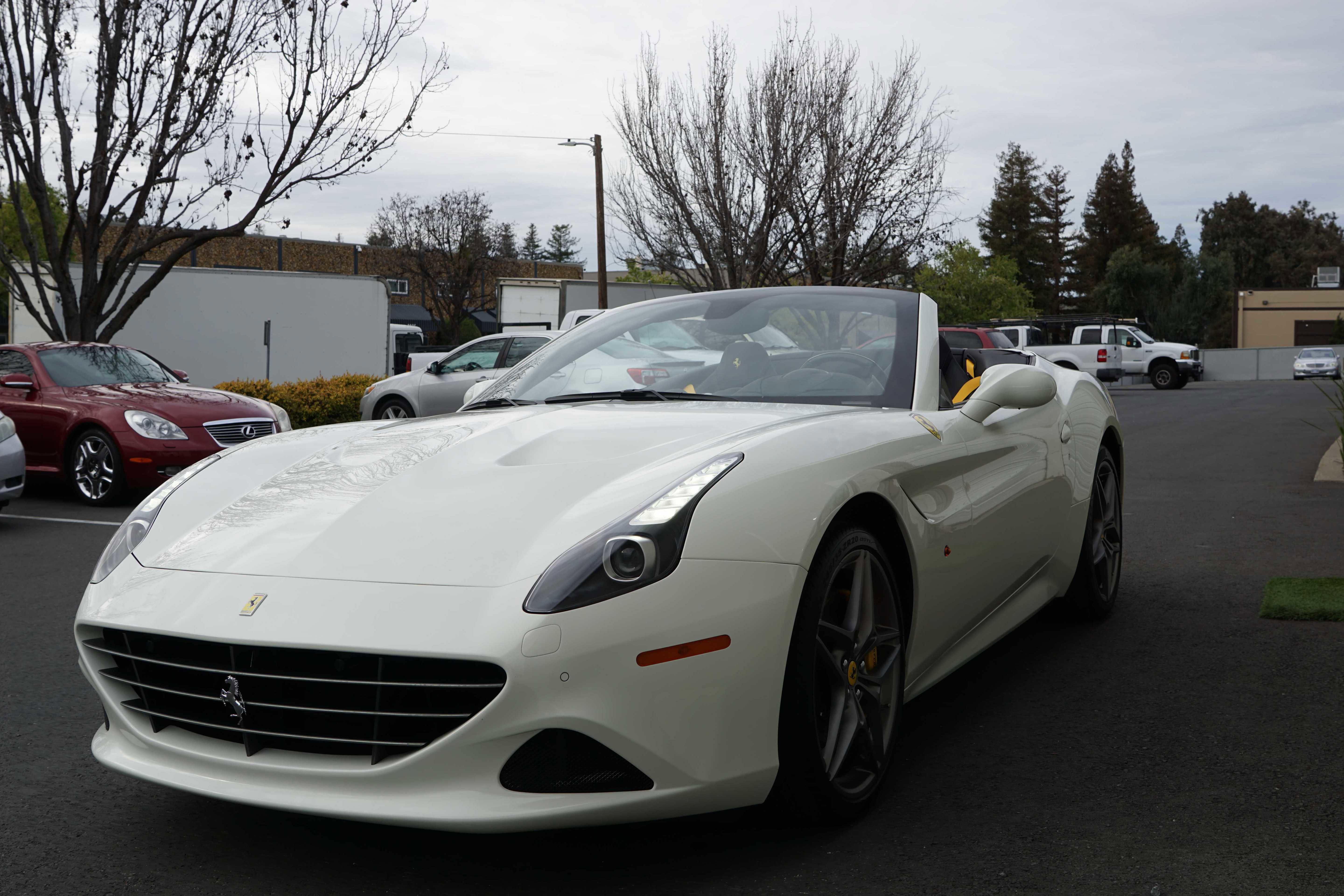 Used 2017 Ferrari California T image 61