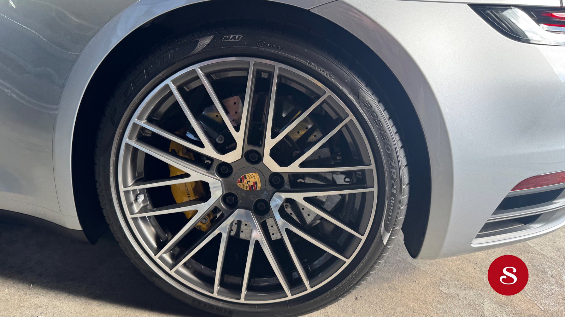 Used 2021 Porsche 911 Targa 4S w/ Sport Package image 25