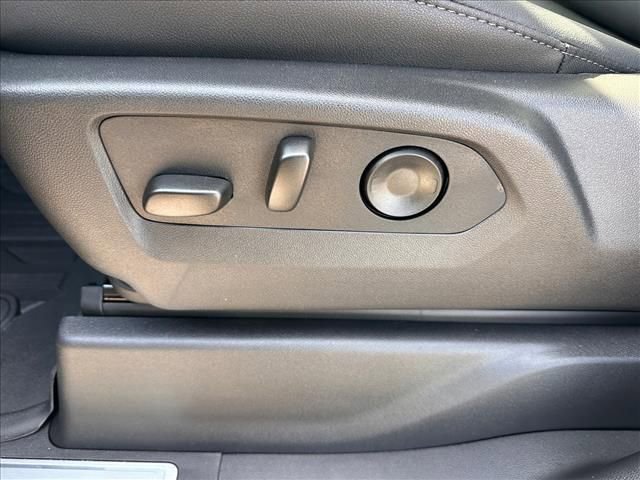 New 2026 GMC Sierra 1500 SLT w/ SLT Premium Plus Package image 27