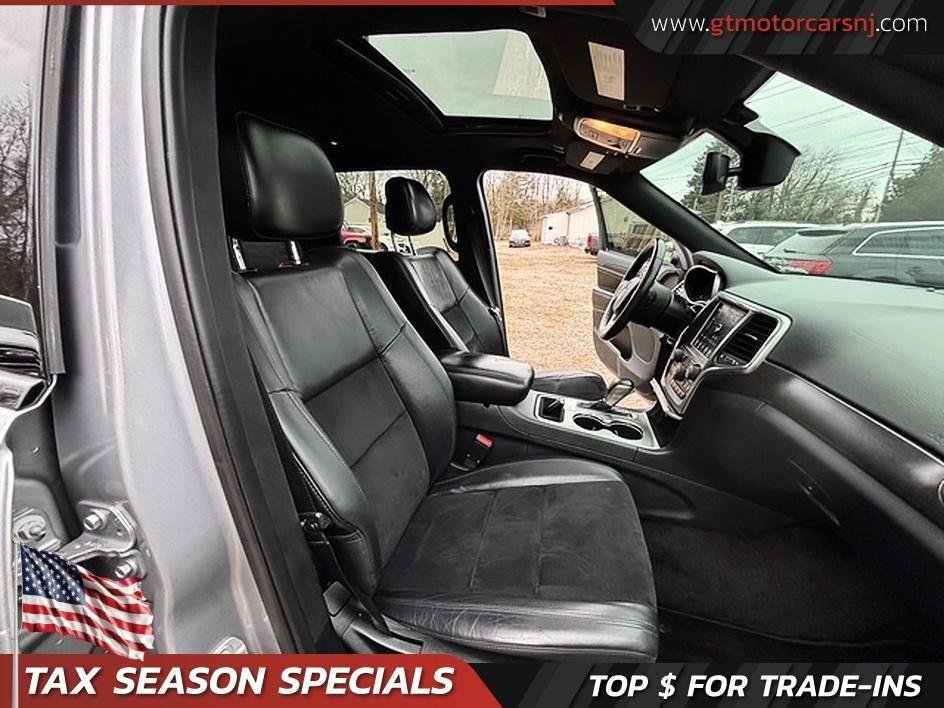 Used 2018 Jeep Grand Cherokee Altitude RWD image 19