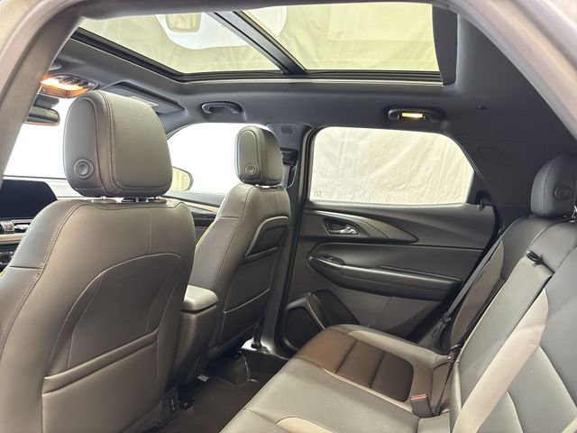 Used 2024 Chevrolet TrailBlazer ACTIV w/ Convenience Package AWD/4WD image 14